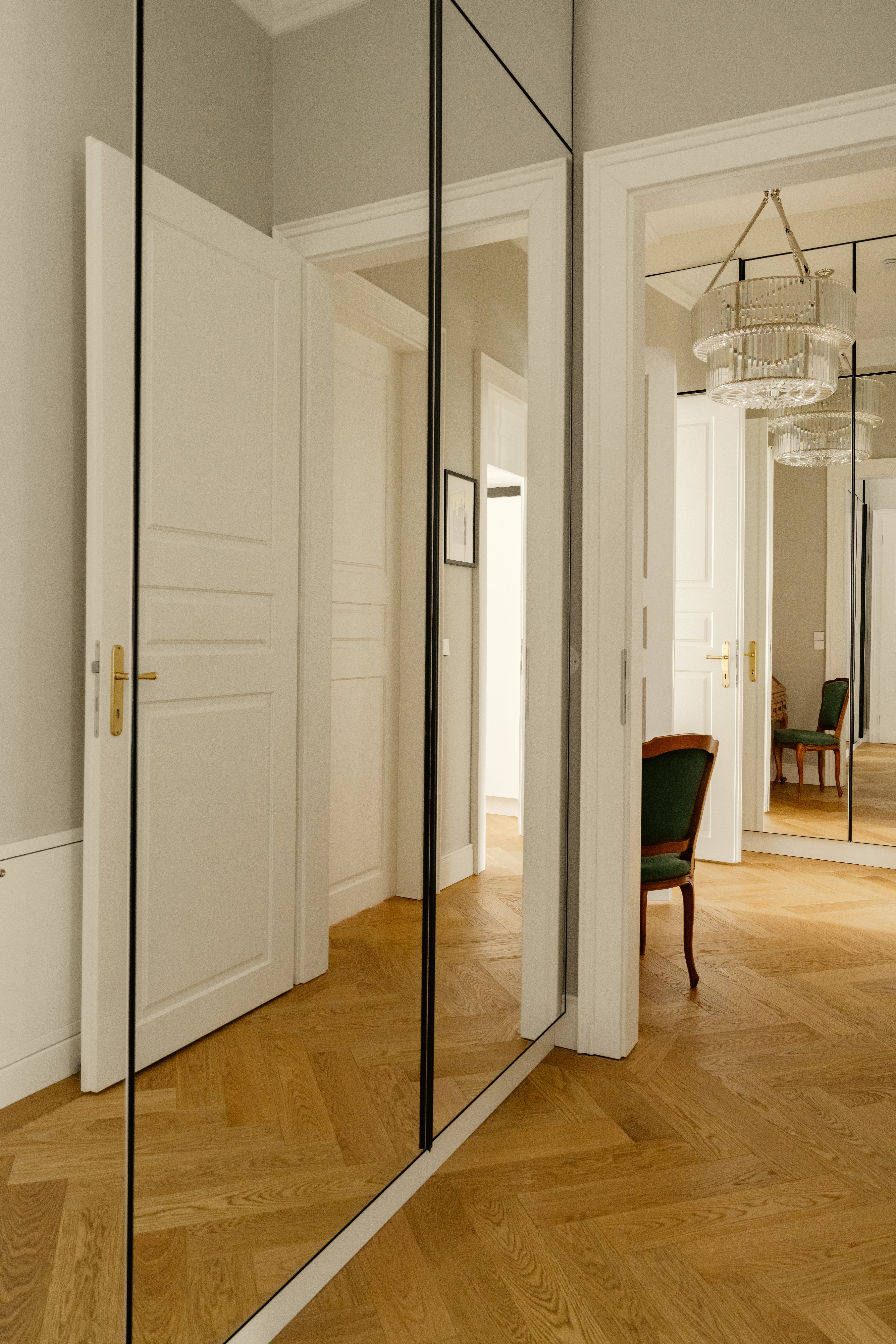 ZA04817 — Vienna, Austria, 2024